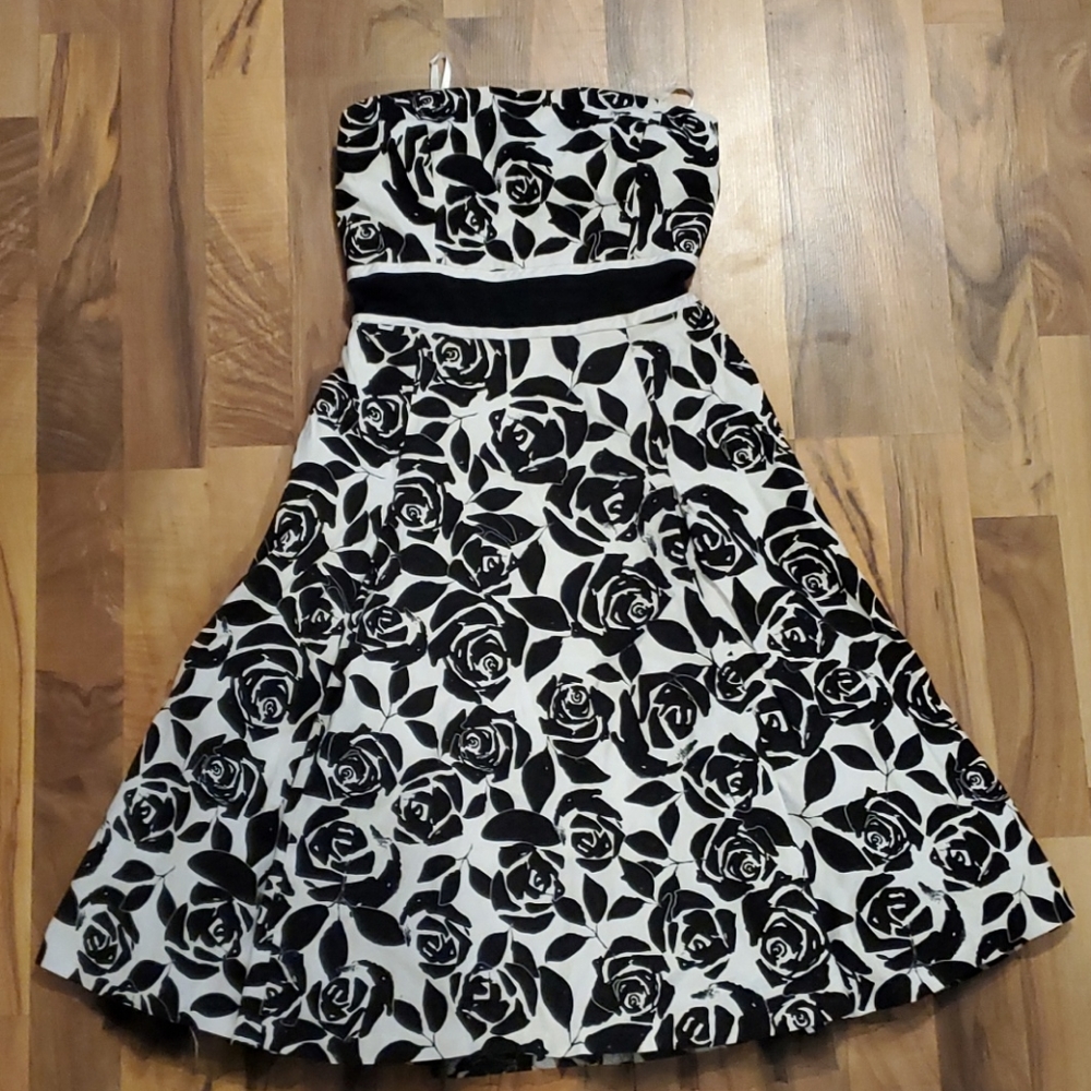 Strapless floral dress